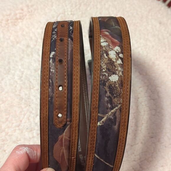 NOCONA BELT Size 30 Brown Leather Camo Hole Support Double Line Stitch - Picture 6 of 6